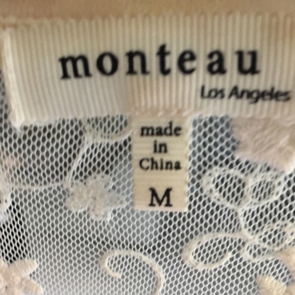 White lace sweater - Picture 3 of 3